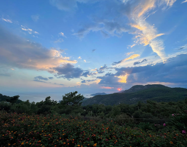 View of the garden and Baba Mountain