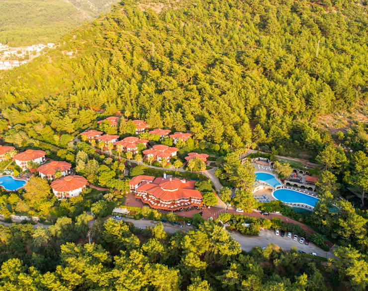 Montana Pine Resort General View